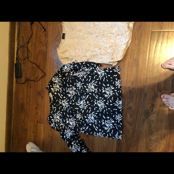 Clothes size smalls! All 5$ Harley Davidson 10$ - Picture 6 of 8